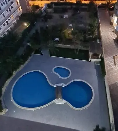 Apartment Carlo's Village, Relax Piscina Y A 5 Minutos De La Playa Salou